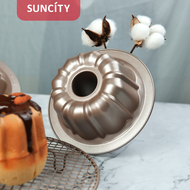 Bake With EleganceDiscover The Perfect Bundt Pan Online